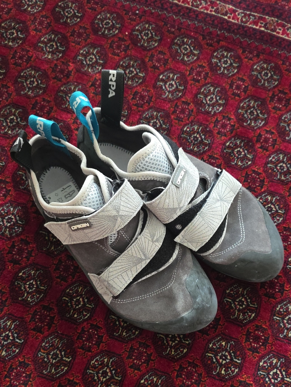 Scarpa Origin Leather Gray Climbing Shoes